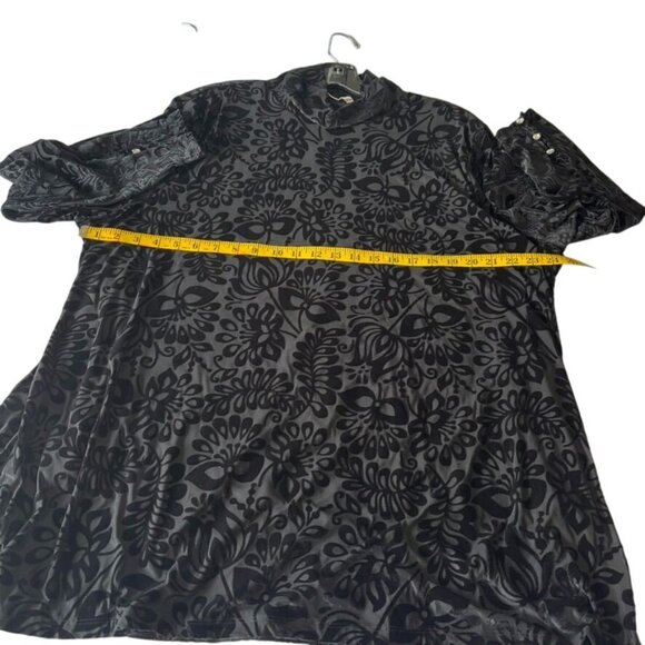 Soft Surroundings Black Floral Burnout Velvet Tunic Top With Crystal Button Cuff - Picture 12 of 12